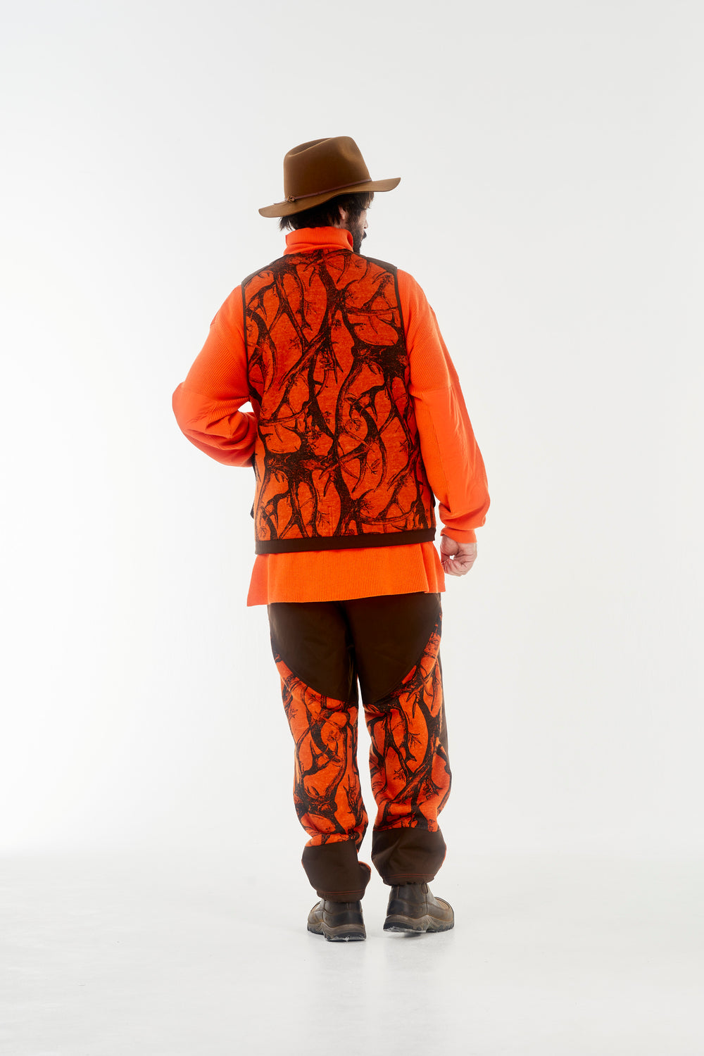 norbit / HORN TREE PRINT WOOL BOA VEST/HNVT-024